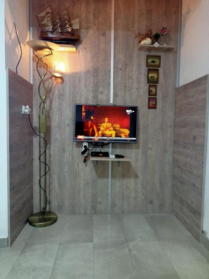 Anika Hotel Sutomore Kültér fotó