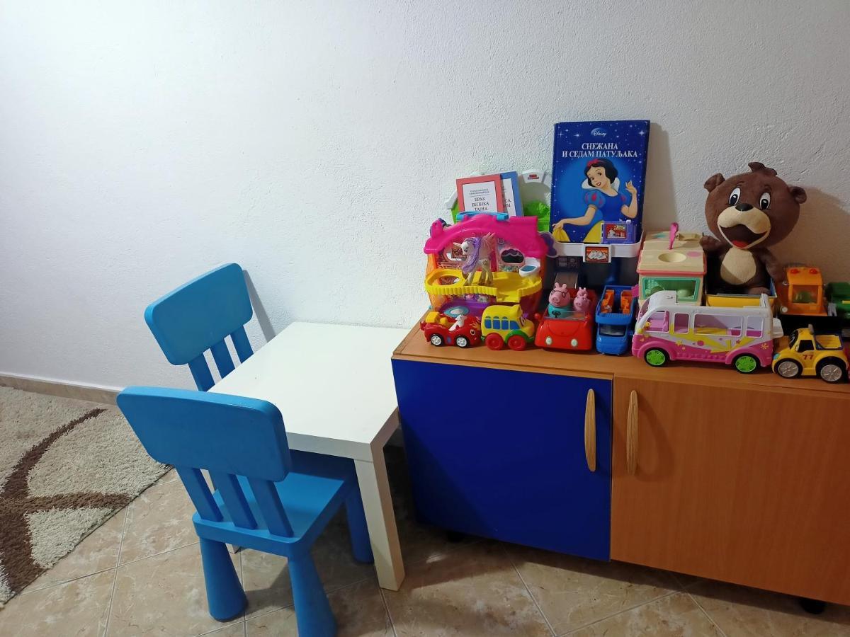 Anika Hotel Sutomore Kültér fotó